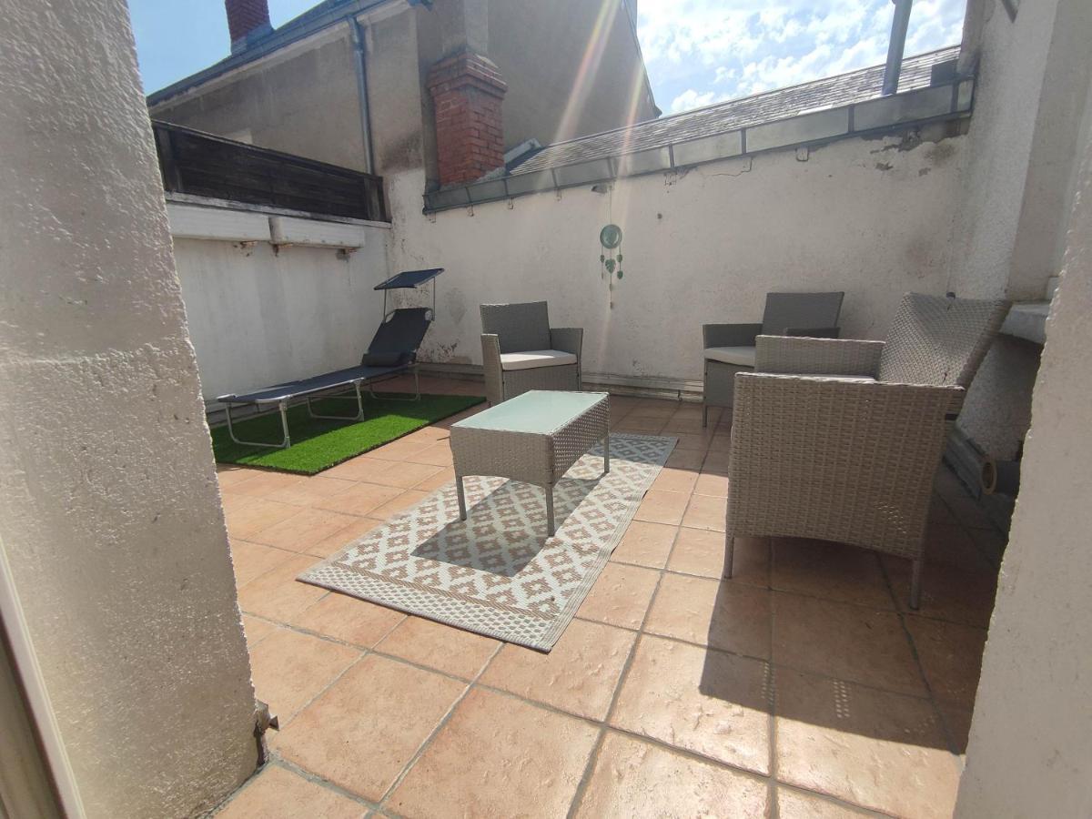 Le Saint-Roch, Centre-Ville, Terrasse Privee Issoudun Εξωτερικό φωτογραφία